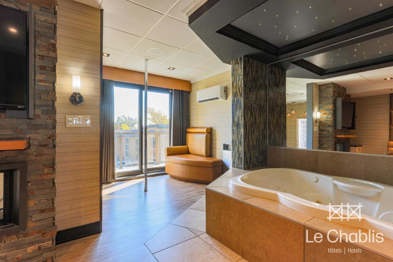 Hotel Le Chablis Cadillac Монреаль Экстерьер фото